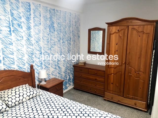 2 bedroom Apartment for rent in Centro, Nerja - € 850 (Ref: 10041779)