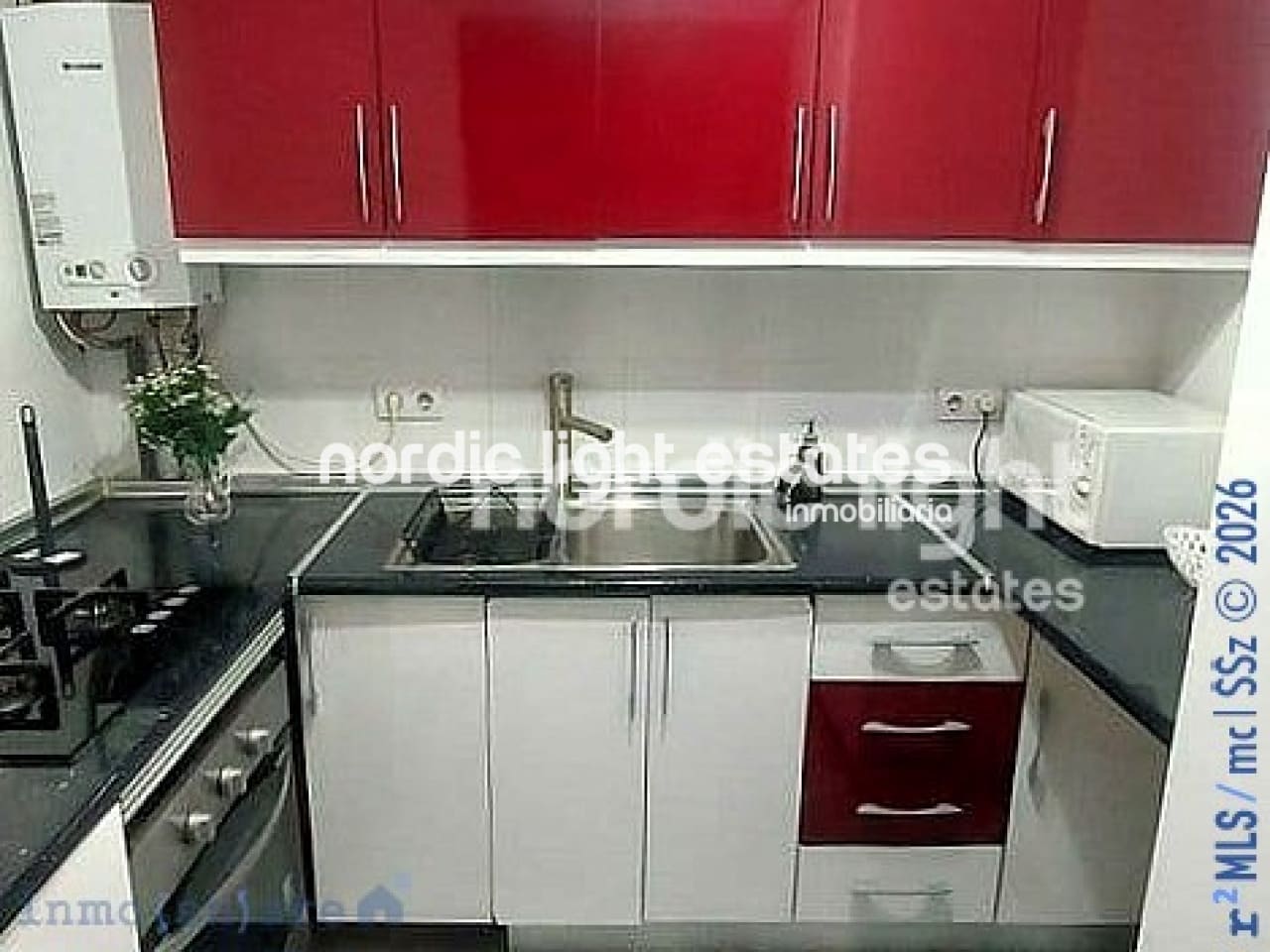 2 makuuhuone Paritalo myytävänä paikassa Torrox - 148 900 € (Ref: 10041918)