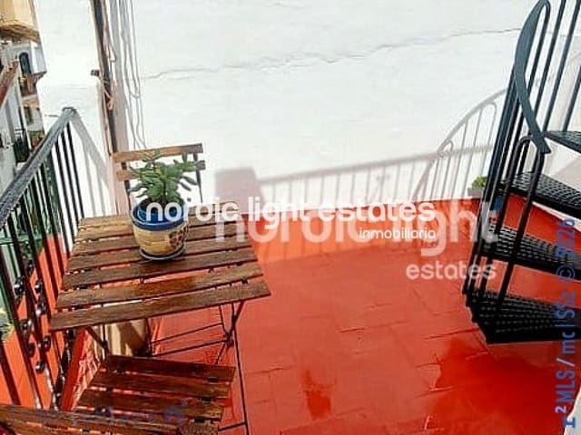 2 makuuhuone Paritalo myytävänä paikassa Torrox - 148 900 € (Ref: 10041918)