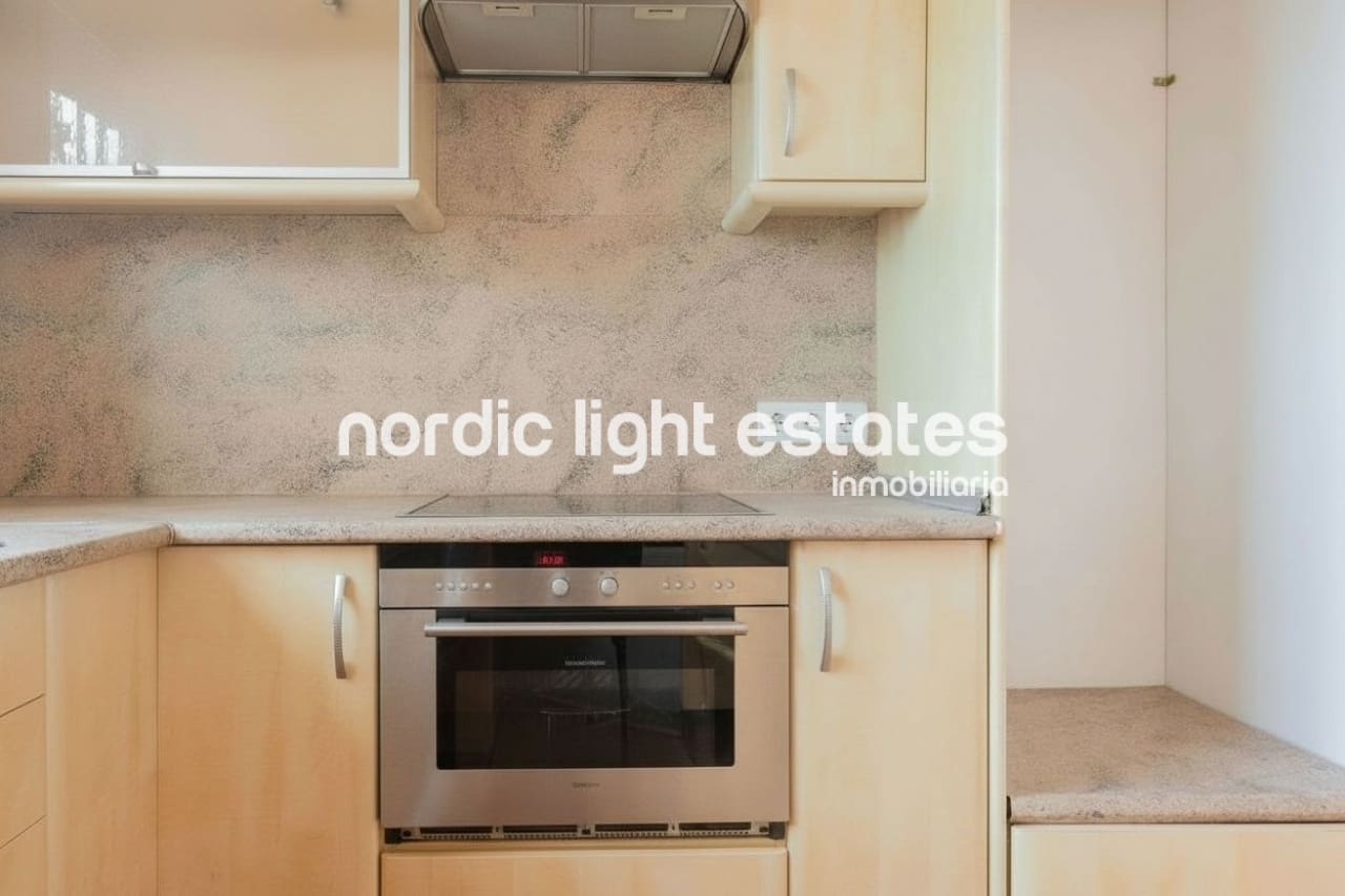 4 makuuhuone Maalaistalo myytävänä paikassa Algarrobo mukana uima-altaan 
autotalli - 495 000 € (Ref: 10052145)