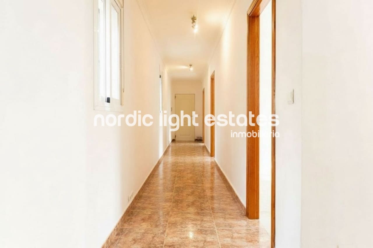 4 makuuhuone Maalaistalo myytävänä paikassa Algarrobo mukana uima-altaan 
autotalli - 495 000 € (Ref: 10052145)