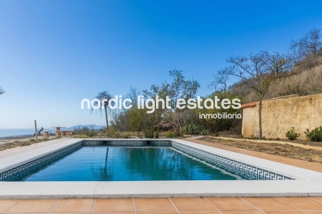 4 makuuhuone Maalaistalo myytävänä paikassa Algarrobo mukana uima-altaan 
autotalli - 495 000 € (Ref: 10052145)