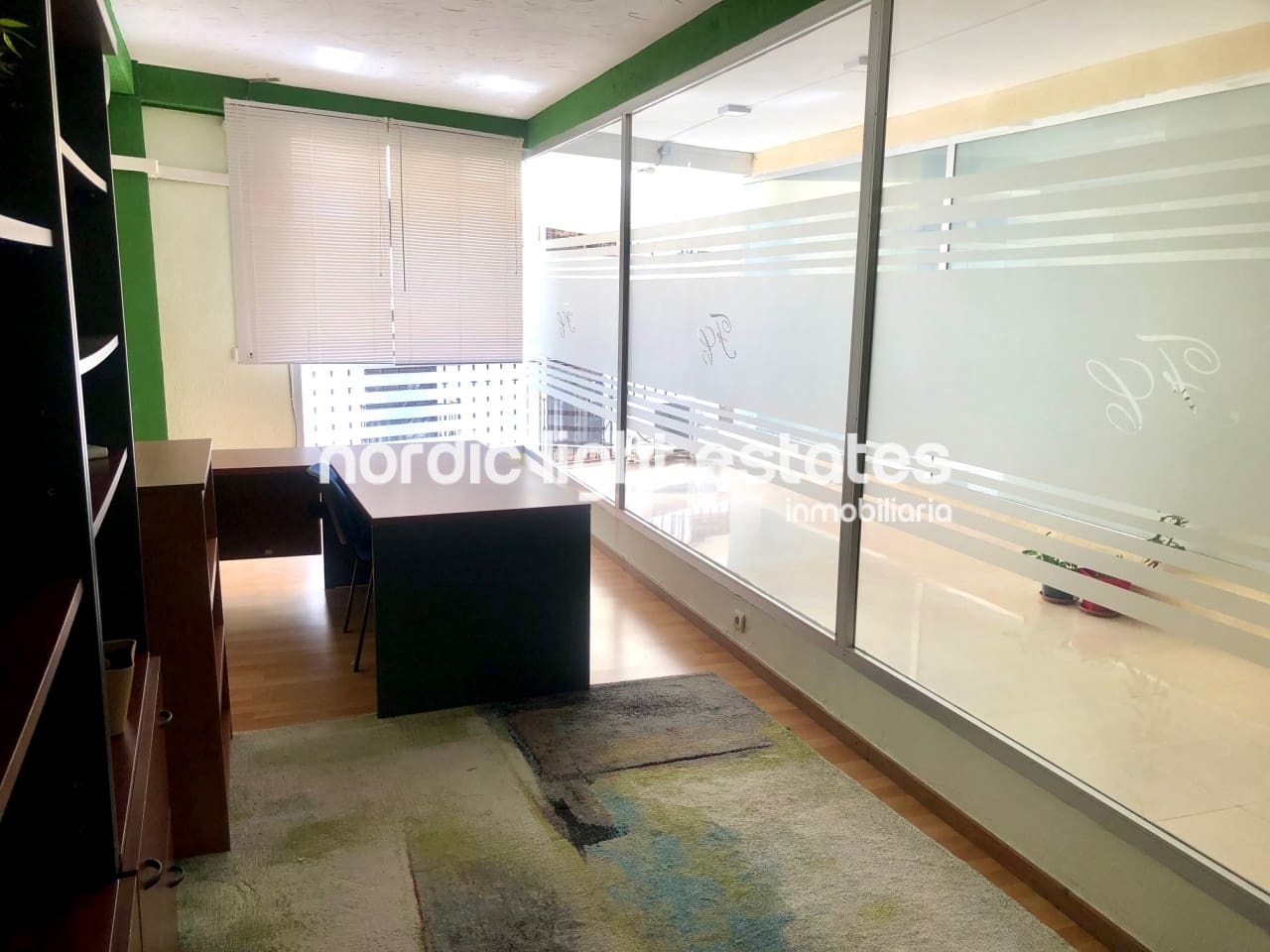 Comercial para arrendar em Nerja - 500 € (Ref: 10057291)