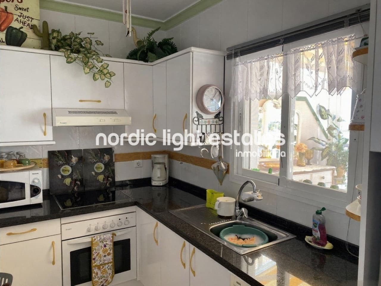 1 soverom Leilighet til salgs i Torrox-Costa med svømmebasseng - € 189 000 (Ref: 10060818)