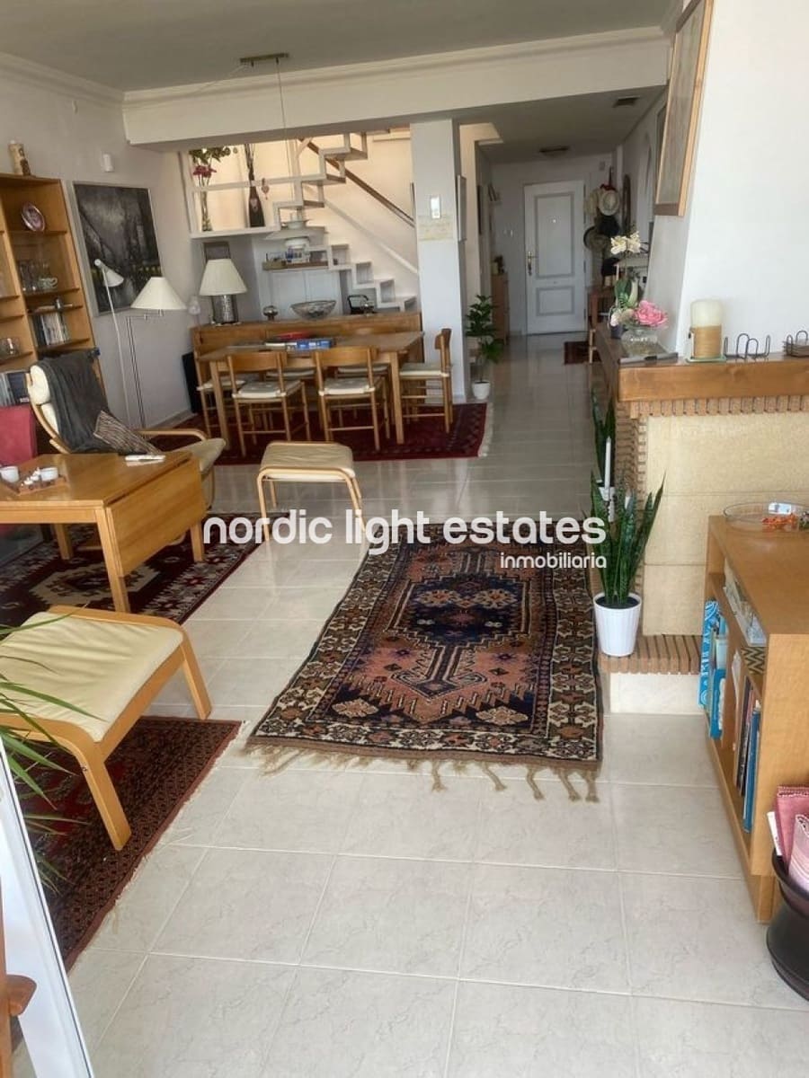 3 quarto Penthouse para venda em Mijas com piscina garagem - 550 000 € (Ref: 10062698)