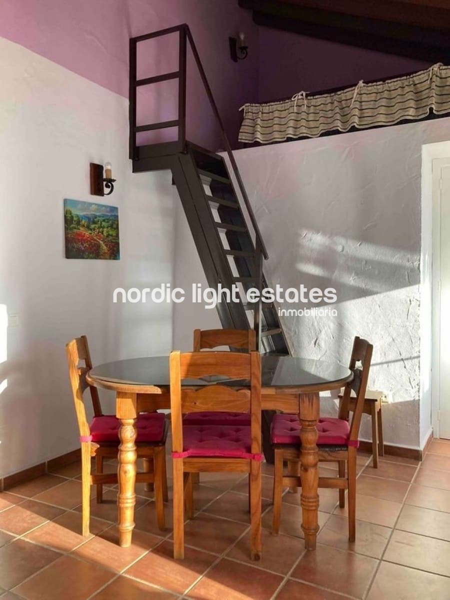 2 soverom Kjedet enebolig til salgs i Nerja med svømmebasseng - € 299 999 (Ref: 10073310)