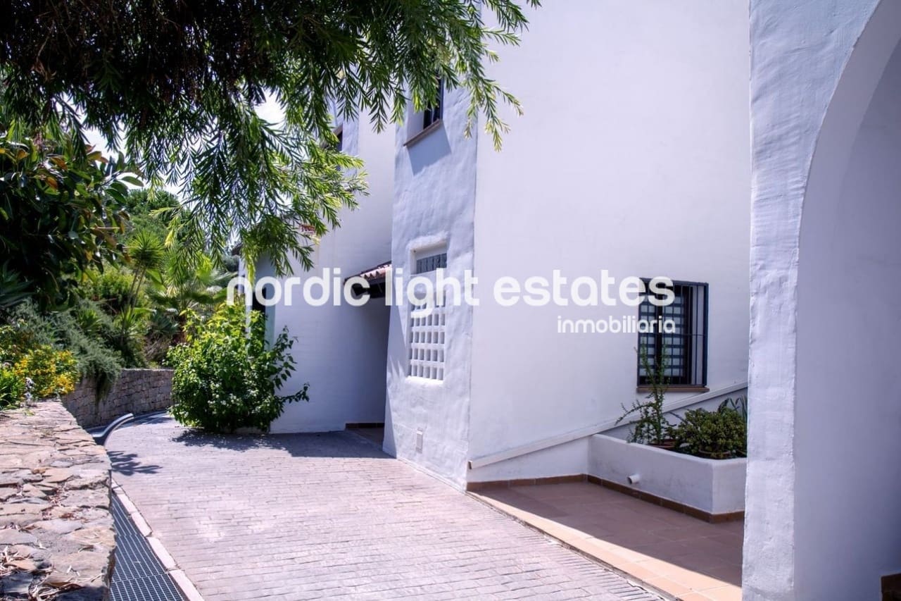 2 sovrum Lägenhet till salu i Casares med pool garage - 525 000 € (Ref: 10076908)