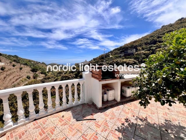 2 bedroom Finca/Country House for sale in Torrox with garage - € 318,000 (Ref: 10079111)
