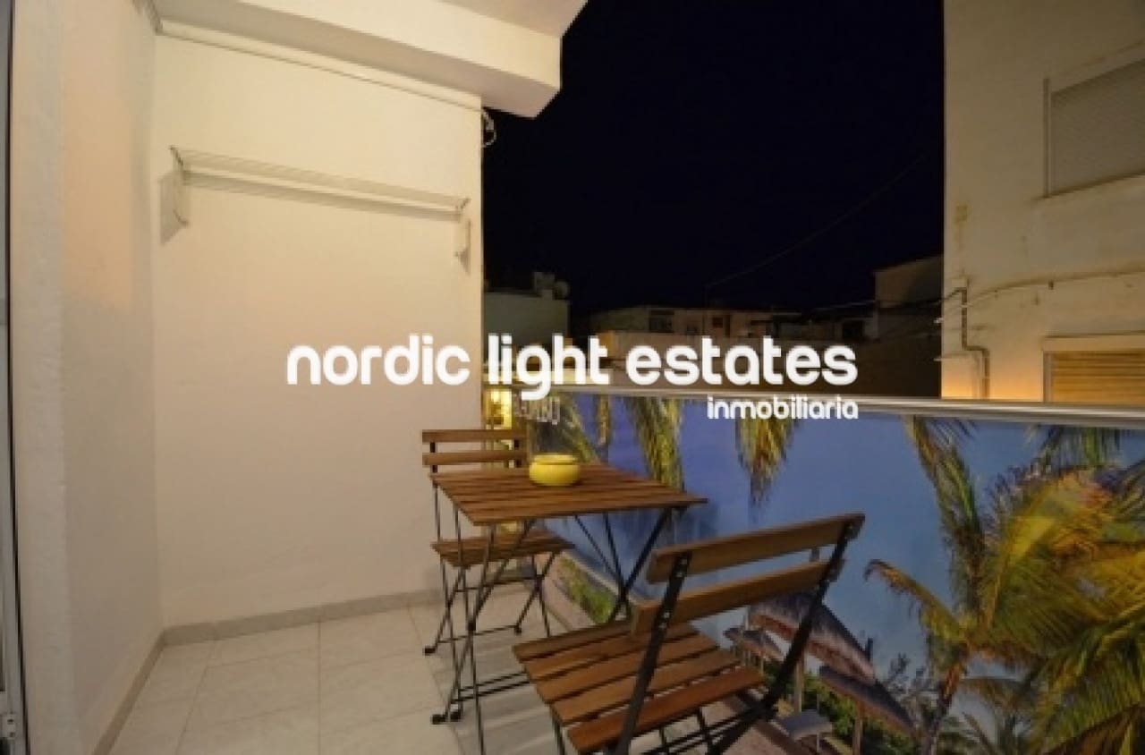 Appartement de 2 chambres à louer à Nerja - 900 € (Ref: 10088559)