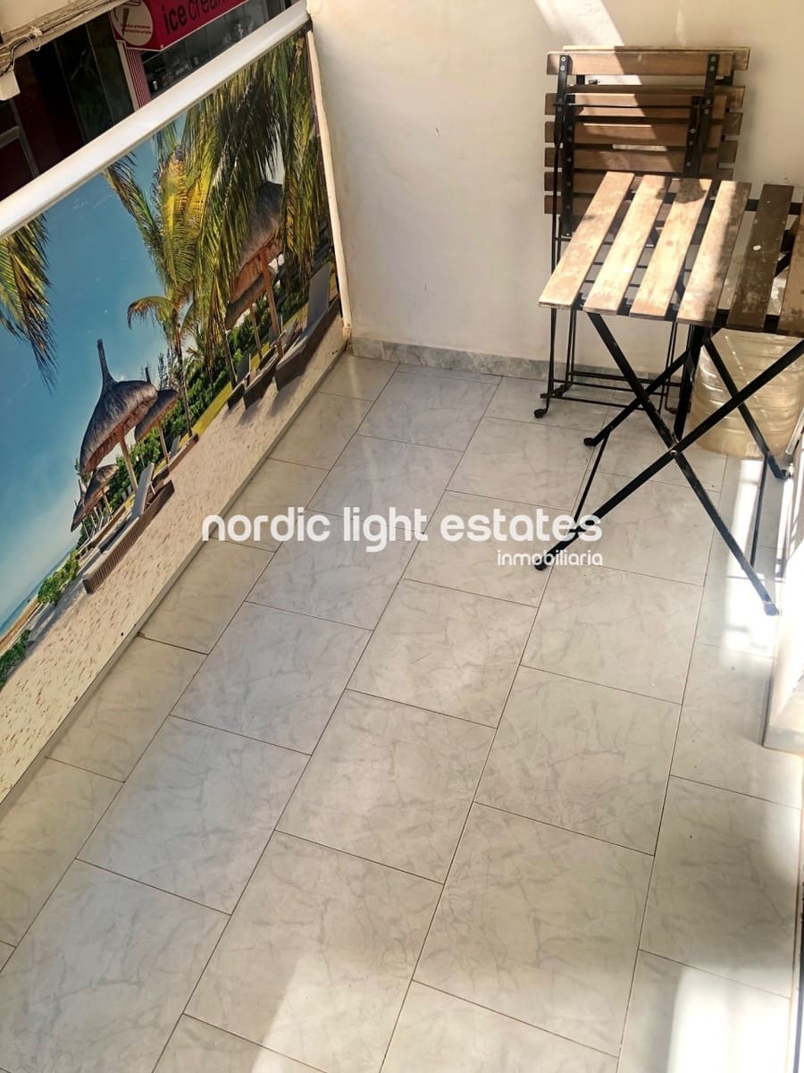 Appartement de 2 chambres à louer à Nerja - 900 € (Ref: 10088559)