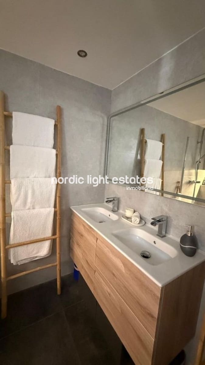 2 sypialnia Mieszkanie na sprzedaż w El Paraiso z basenem - 445 000 € (Ref: 10091393)