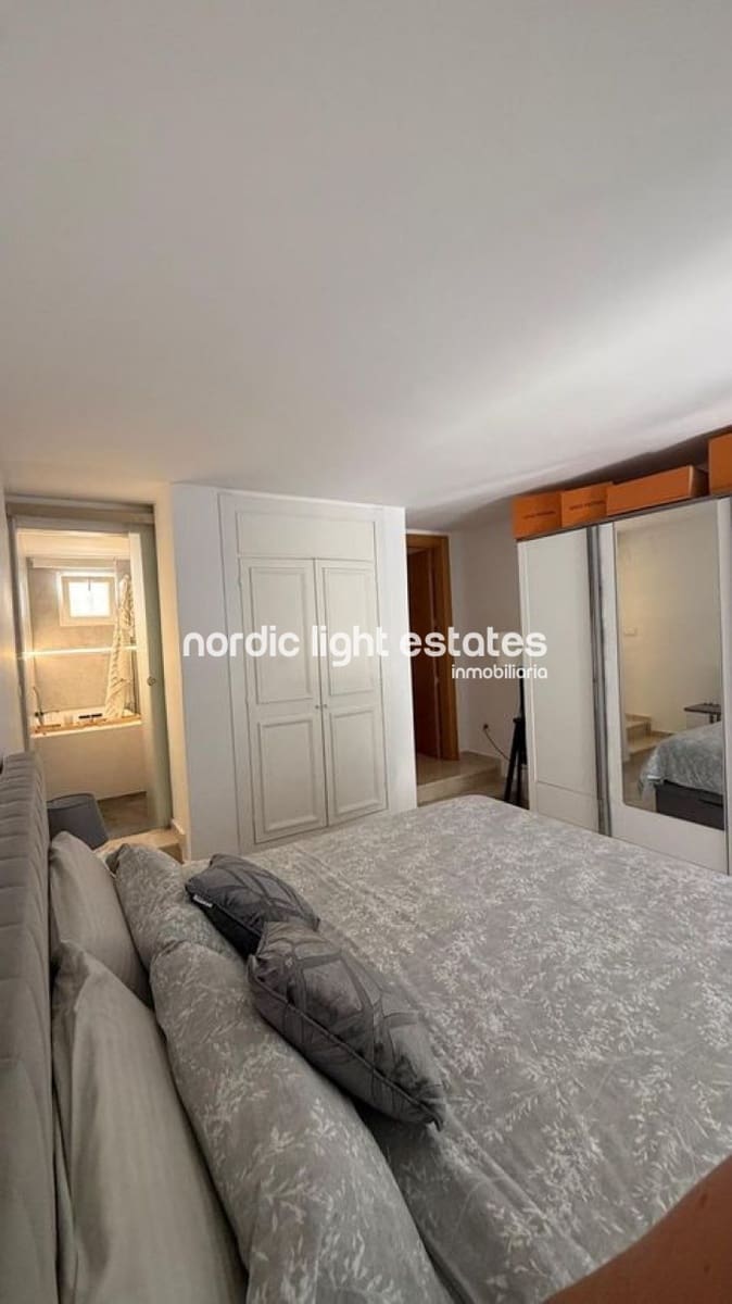 2 sypialnia Mieszkanie na sprzedaż w El Paraiso z basenem - 445 000 € (Ref: 10091393)