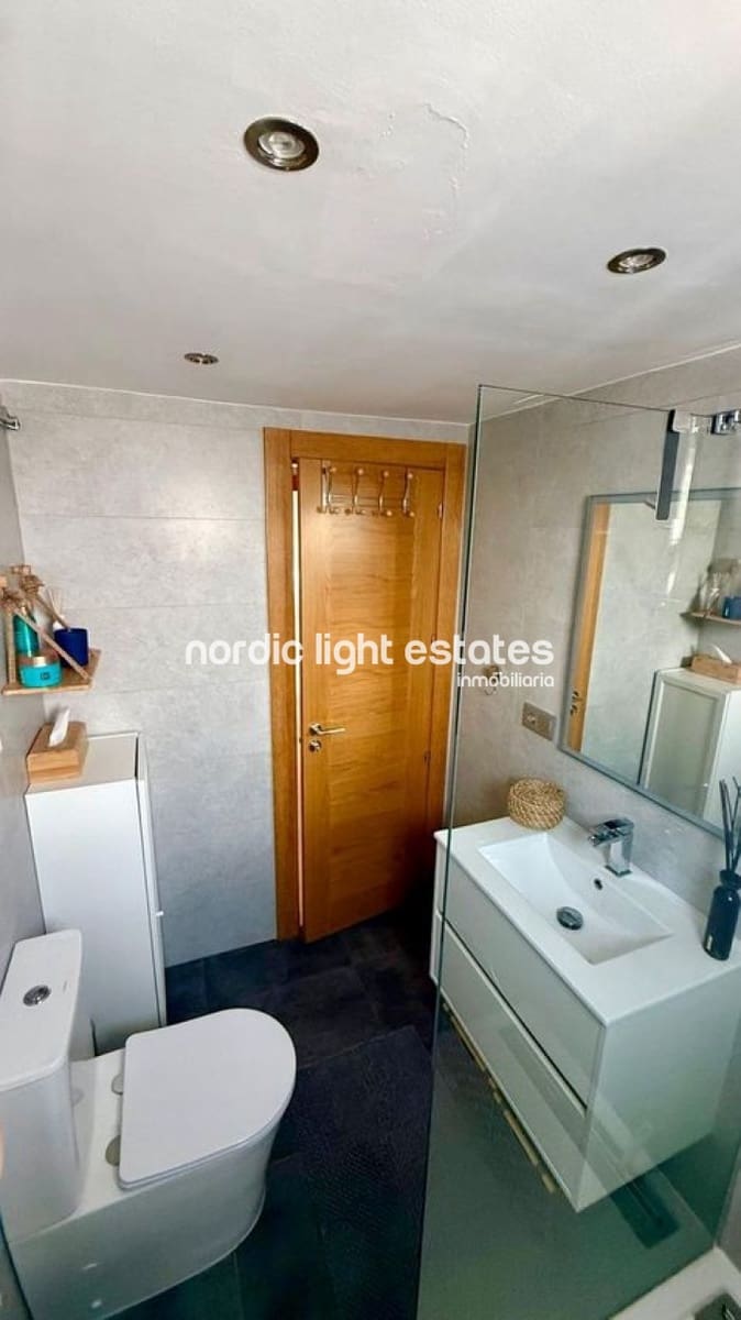 2 sypialnia Mieszkanie na sprzedaż w El Paraiso z basenem - 445 000 € (Ref: 10091393)
