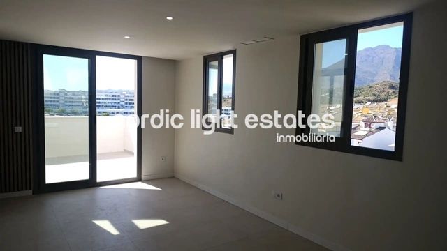 2 camera da letto Attico in vendita in Estepona con piscina garage - 470.000 € (Rif: 10117427)