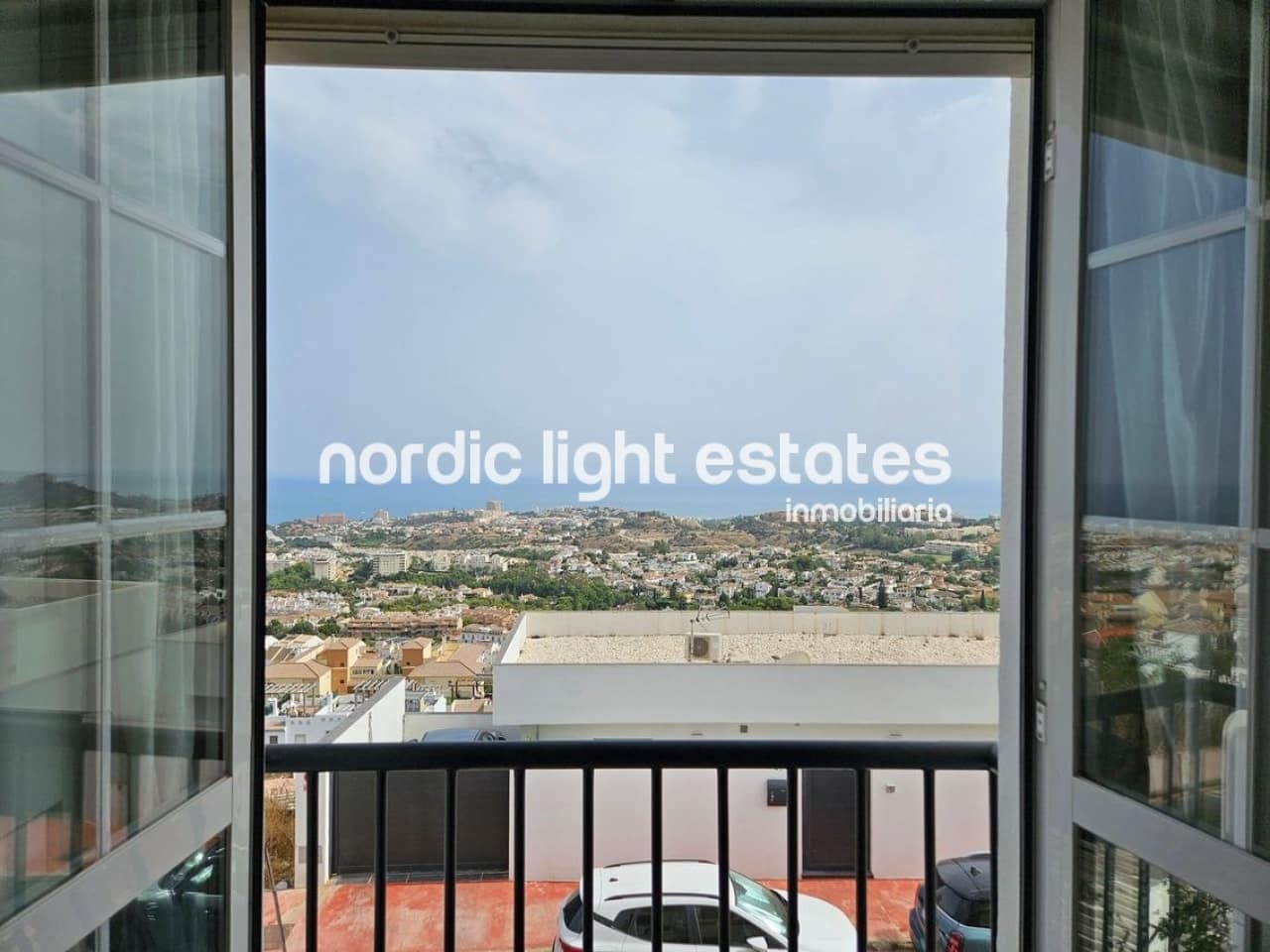 3 makuuhuone Paritalo myytävänä paikassa Benalmadena Costa mukana uima-altaan 
autotalli - 437 000 € (Ref: 10124885)