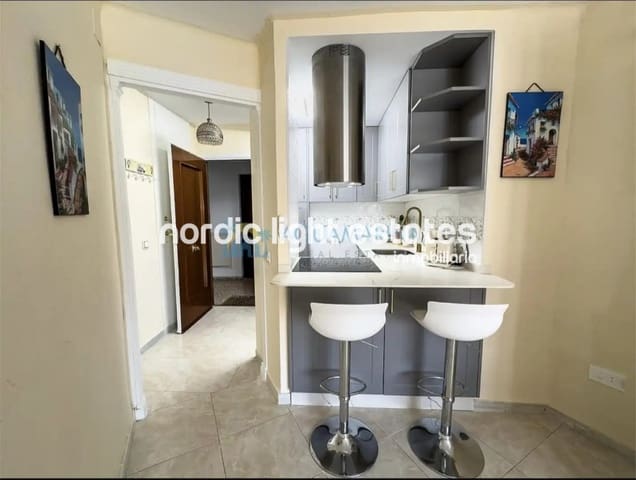 Studio til salgs i Torrox-Costa, Torrox med svømmebasseng - € 185 000 (Ref: 10134963)