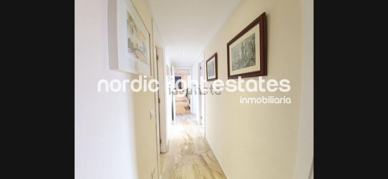 4 slaapkamer Flat te koop in Malaga stad met zwembad garage - € 760.000 (Ref: 10140232)