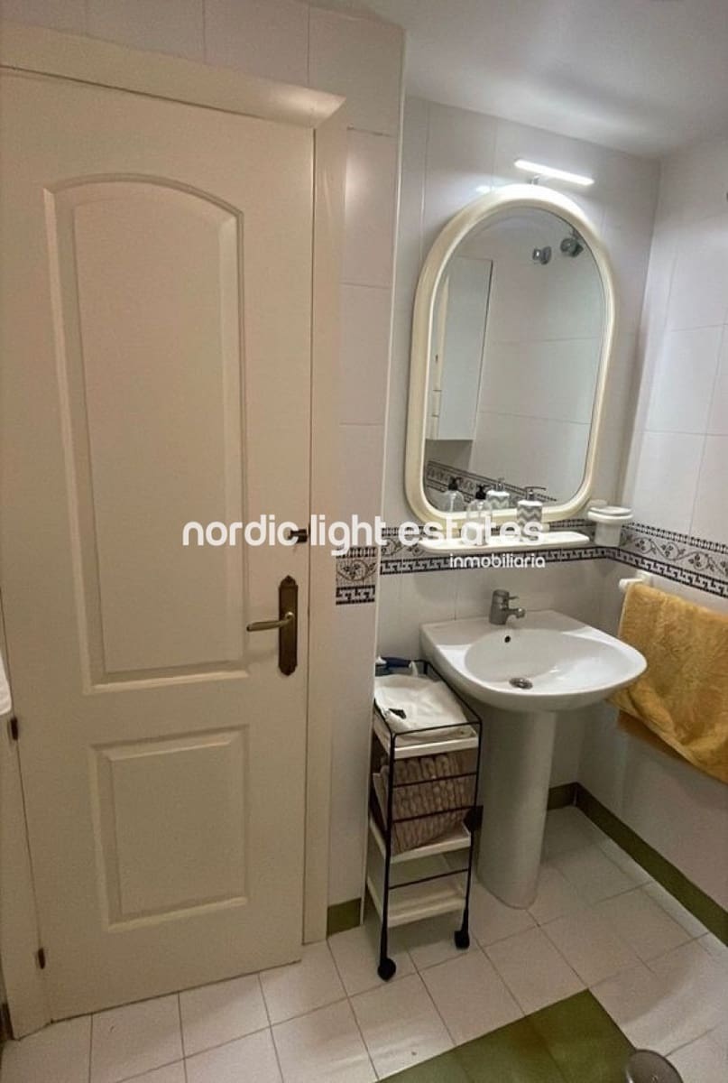 1 chambre Appartement à vendre à Arroyo de la Miel avec piscine garage - 270 000 € (Ref: 10154021)