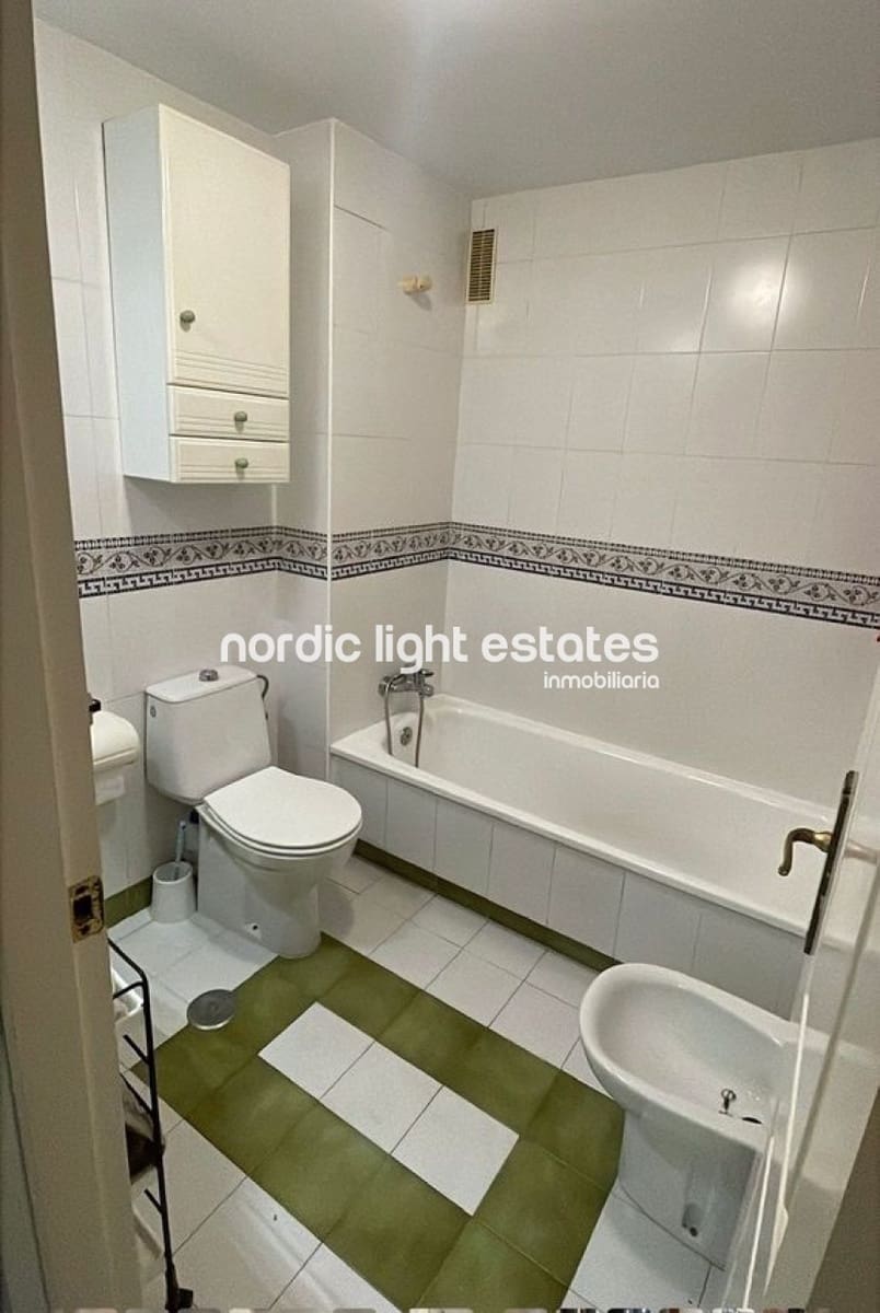 1 chambre Appartement à vendre à Arroyo de la Miel avec piscine garage - 270 000 € (Ref: 10154021)