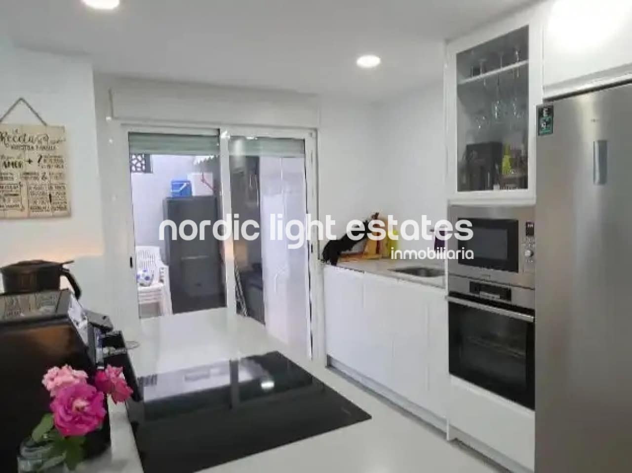 4 sypialnia Dom blizniak na sprzedaż w Cartama z garażem - 349 999 € (Ref: 10154022)