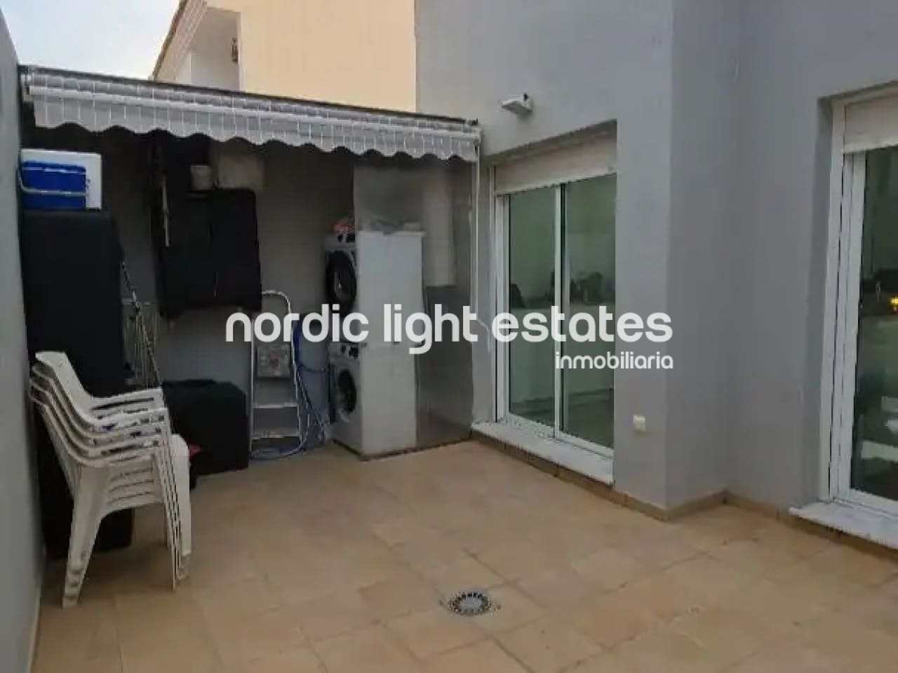 4 sypialnia Dom blizniak na sprzedaż w Cartama z garażem - 349 999 € (Ref: 10154022)