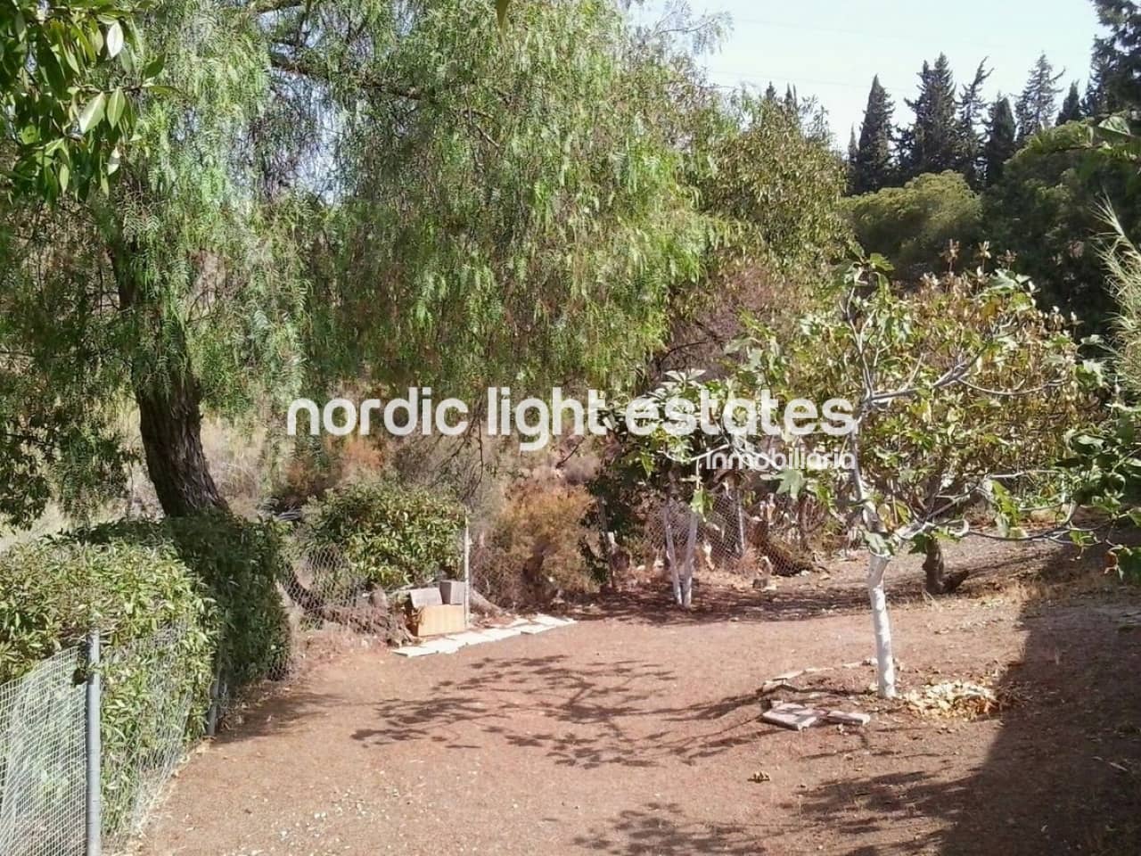 3 bedroom Villa for sale in Chilches with garage - € 985,000 (Ref: 10158390)