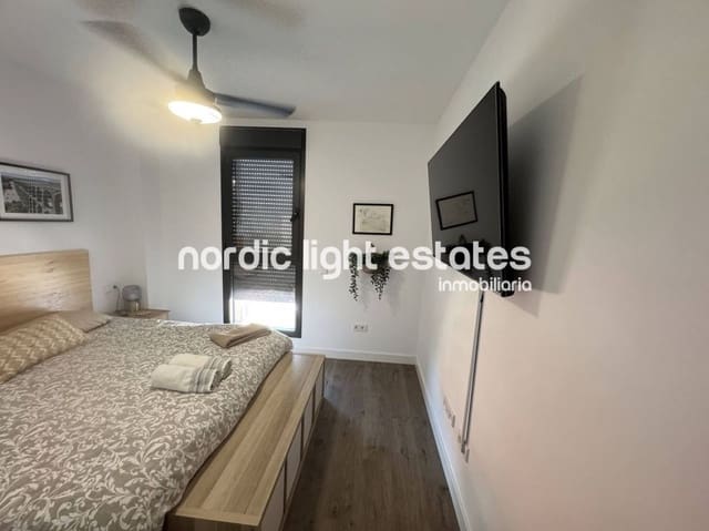 3 chambre Appartement à vendre à Torre del Mar, Vélez-Málaga avec piscine garage - 595 000 € (Ref: 10160441)