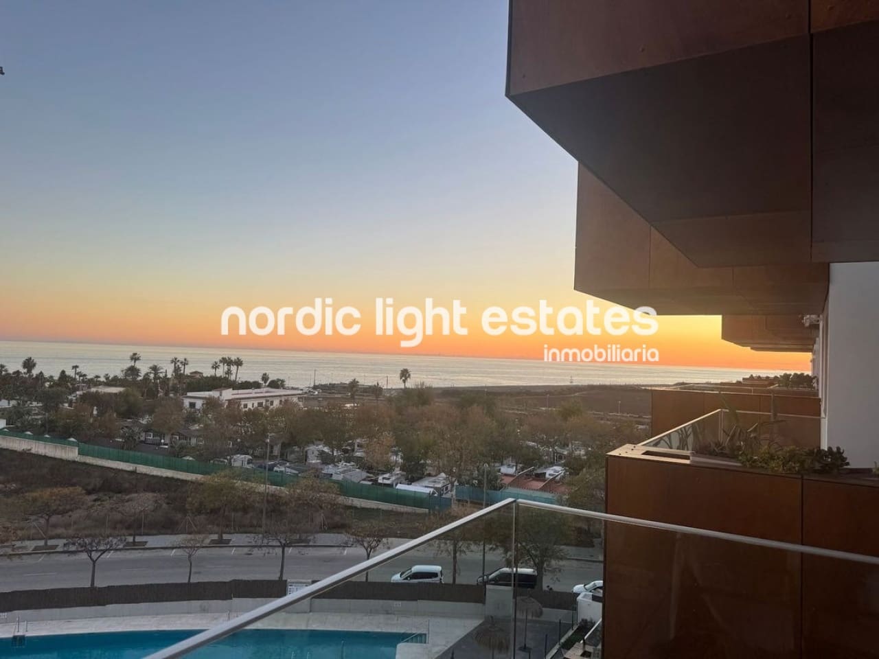 3 chambre Appartement à vendre à Torre del Mar avec piscine garage - 595 000 € (Ref: 10160441)