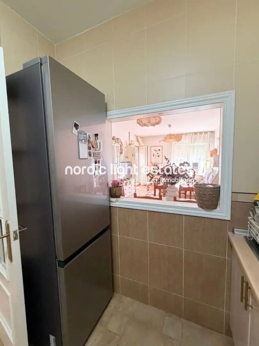 2 soverom Leilighet til salgs i Benalmadena Costa med svømmebasseng garasje - € 390 000 (Ref: 10165507)
