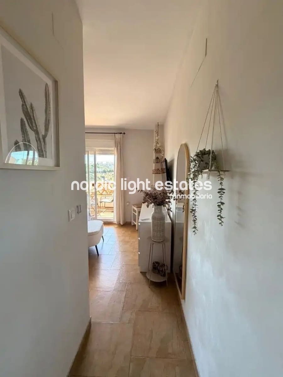 2 soverom Leilighet til salgs i Benalmadena Costa med svømmebasseng garasje - € 390 000 (Ref: 10165507)