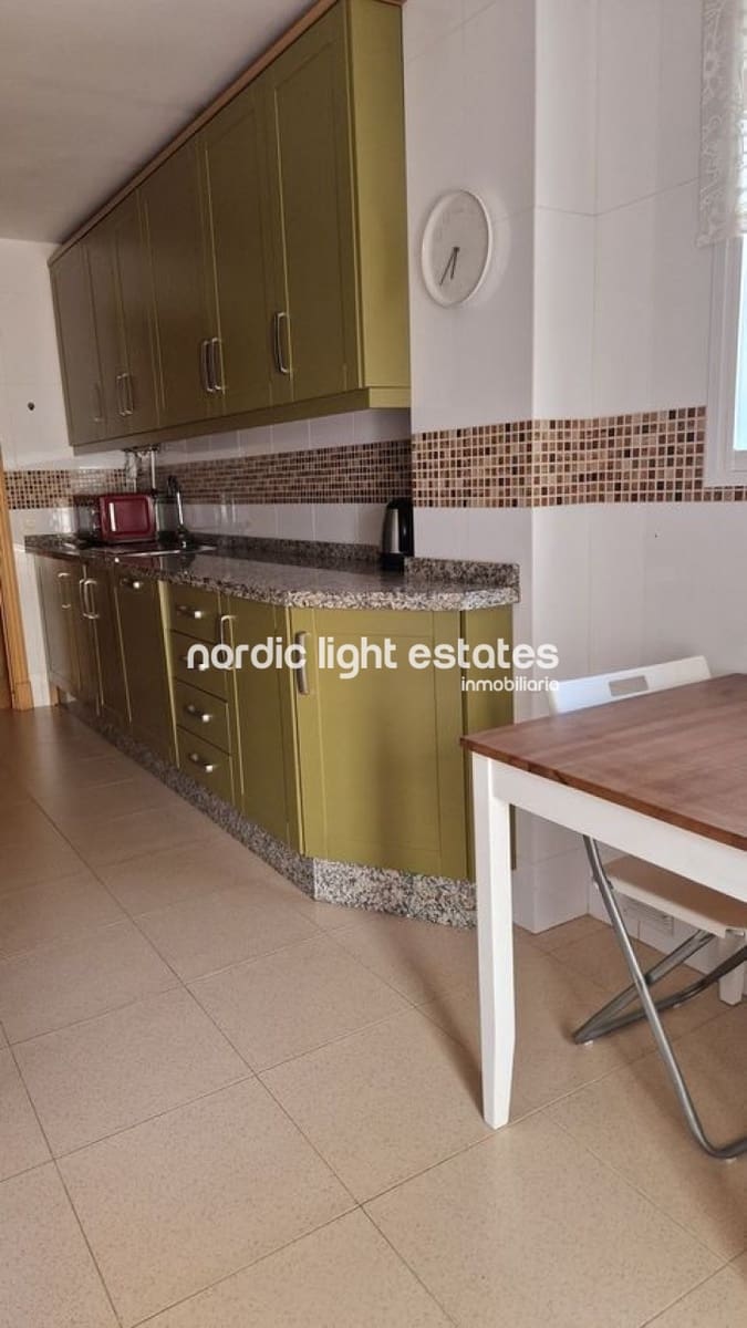 2 bedroom Flat for sale in Caleta de Velez with pool garage - € 298,000 (Ref: 10167273)