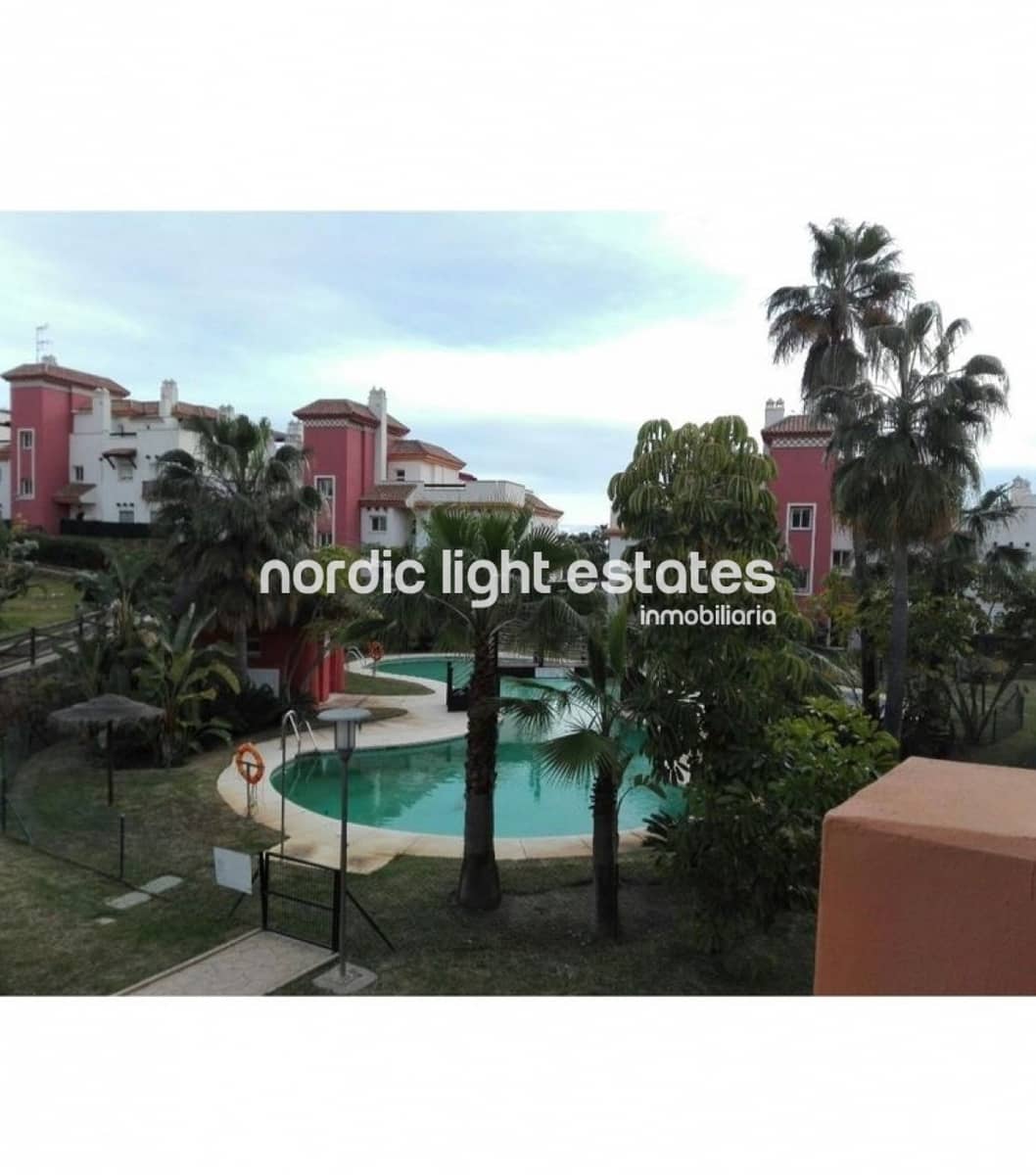 2 bedroom Flat for sale in Caleta de Velez with pool garage - € 298,000 (Ref: 10167273)