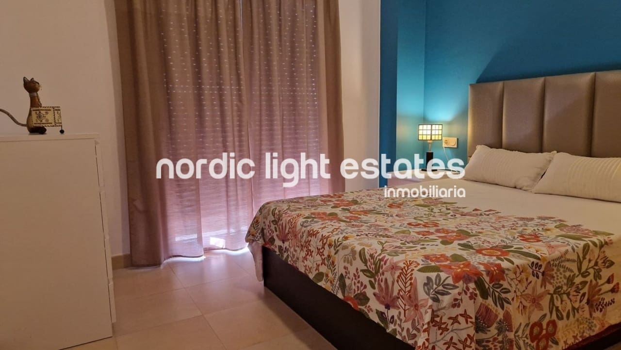 2 bedroom Flat for sale in Caleta de Velez with pool garage - € 298,000 (Ref: 10167273)