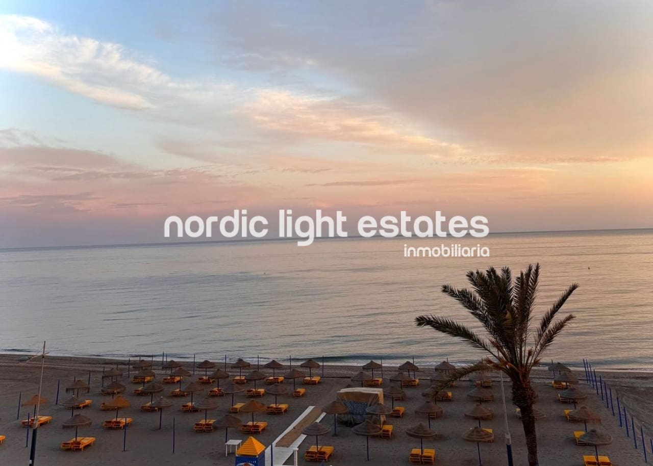 3 soveværelse Lejlighed til salg i Torrox-Costa med swimmingpool - € 599.000 (Ref: 10169088)