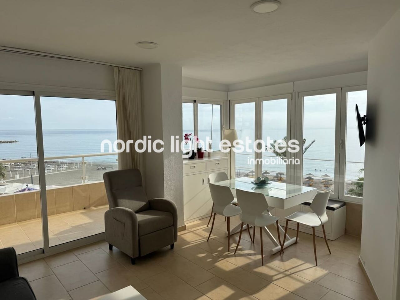 3 soveværelse Lejlighed til salg i Torrox-Costa med swimmingpool - € 599.000 (Ref: 10169088)