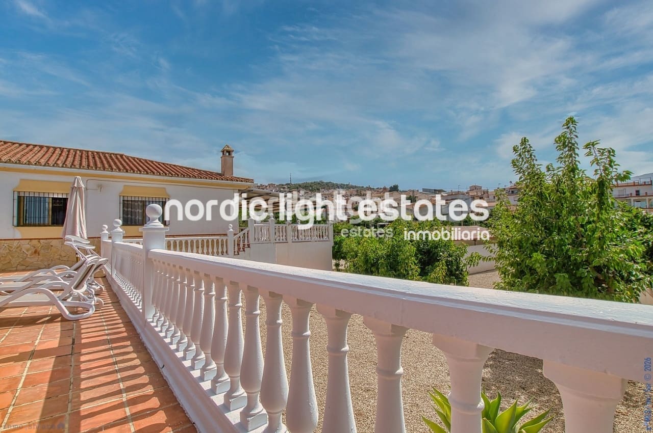 4 soverom Finca/Herregård til salgs i Periana med svømmebasseng garasje - € 440 000 (Ref: 10172466)