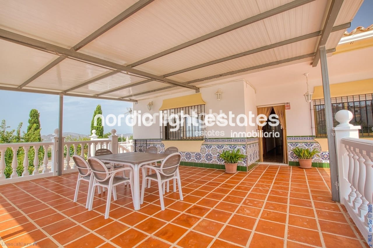4 soverom Finca/Herregård til salgs i Periana med svømmebasseng garasje - € 440 000 (Ref: 10172466)