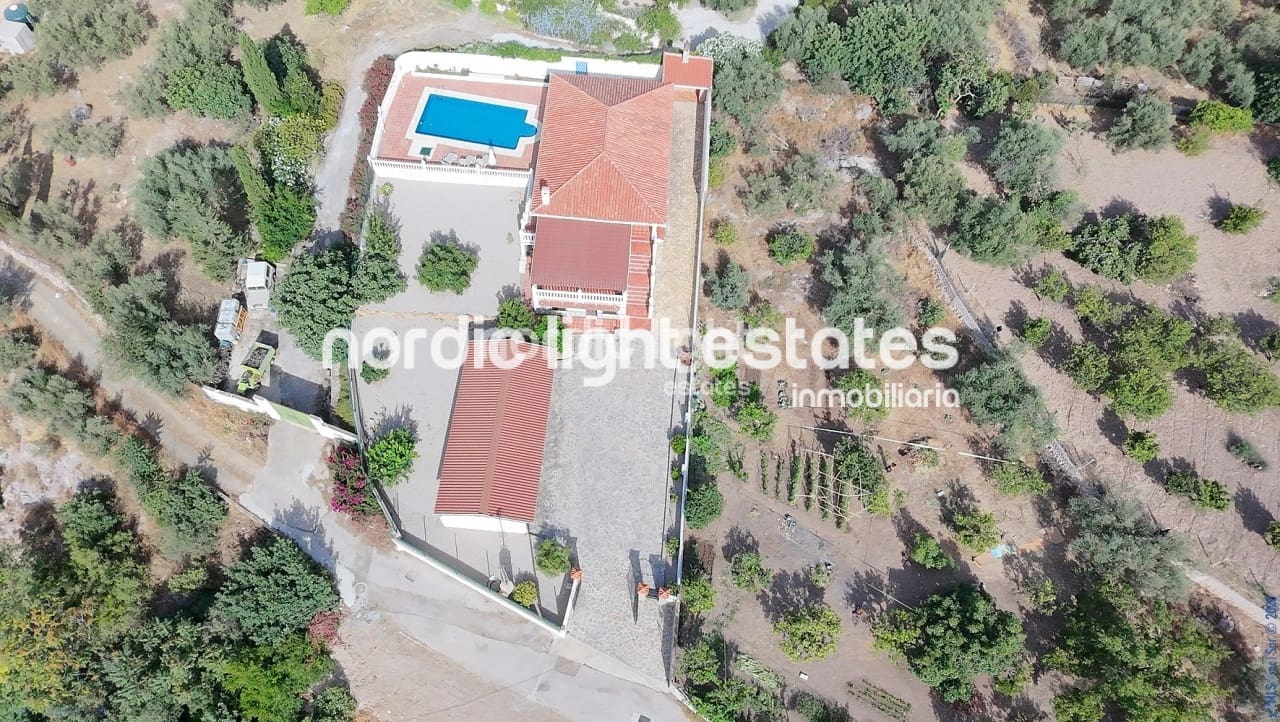 4 soverom Finca/Herregård til salgs i Periana med svømmebasseng garasje - € 440 000 (Ref: 10172466)