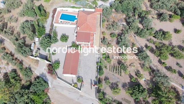 4 soverom Finca/Herregård til salgs i Periana med svømmebasseng garasje - € 440 000 (Ref: 10172466)