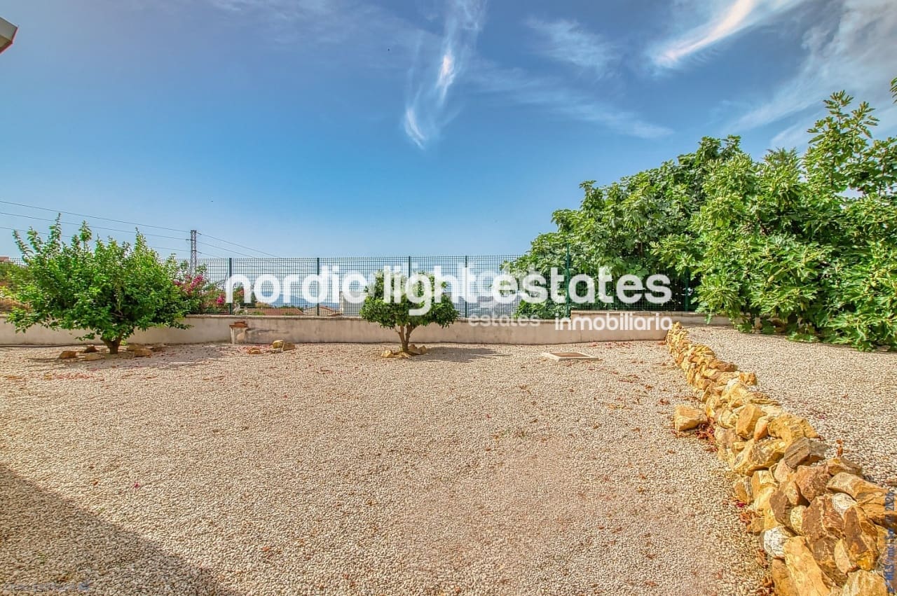 4 soverom Finca/Herregård til salgs i Periana med svømmebasseng garasje - € 440 000 (Ref: 10172466)
