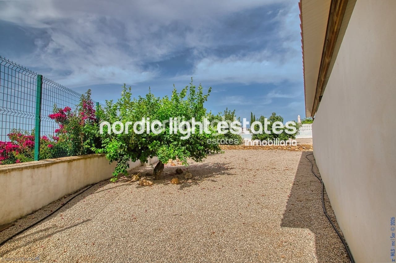 4 soverom Finca/Herregård til salgs i Periana med svømmebasseng garasje - € 440 000 (Ref: 10172466)