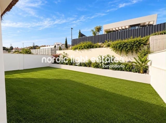 5 Zimmer Villa zu verkaufen in Málaga Stadt mit Pool Garage - 1.890.000 € (Ref: 10181862)