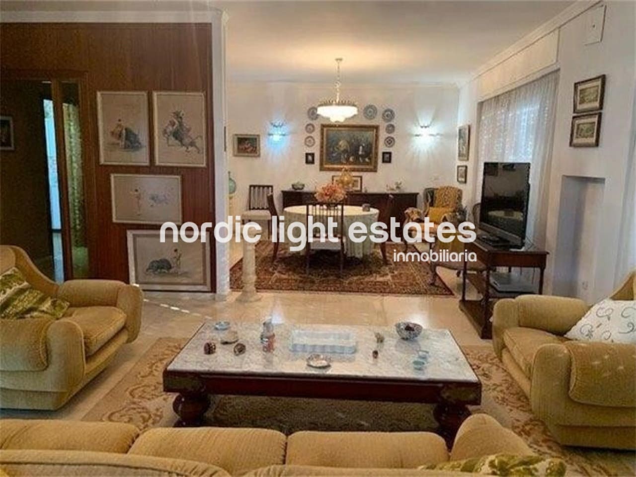 6 bedroom Villa for sale in Nerja with pool garage - € 690,000 (Ref: 5711912)