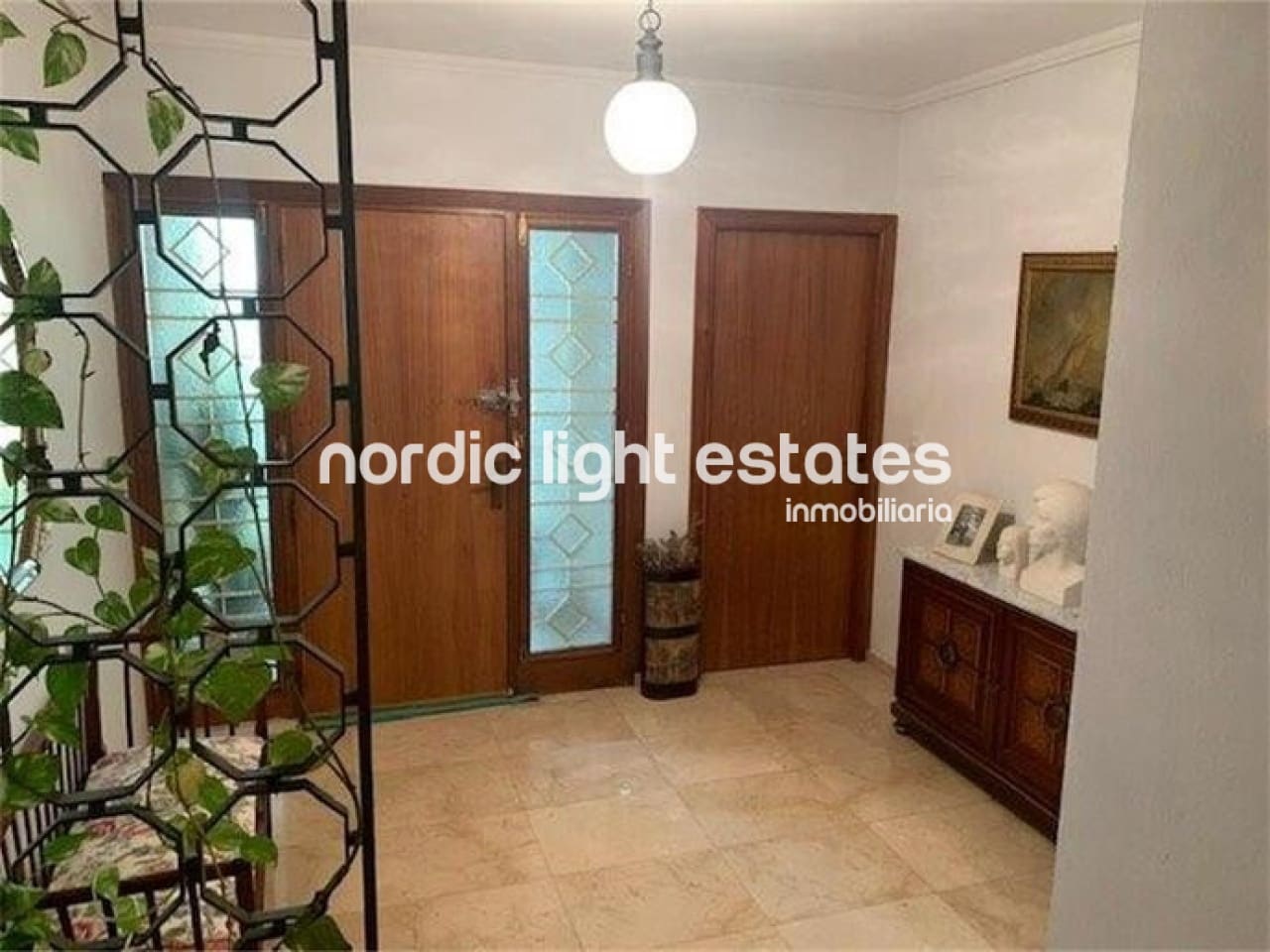 6 bedroom Villa for sale in Nerja with pool garage - € 690,000 (Ref: 5711912)