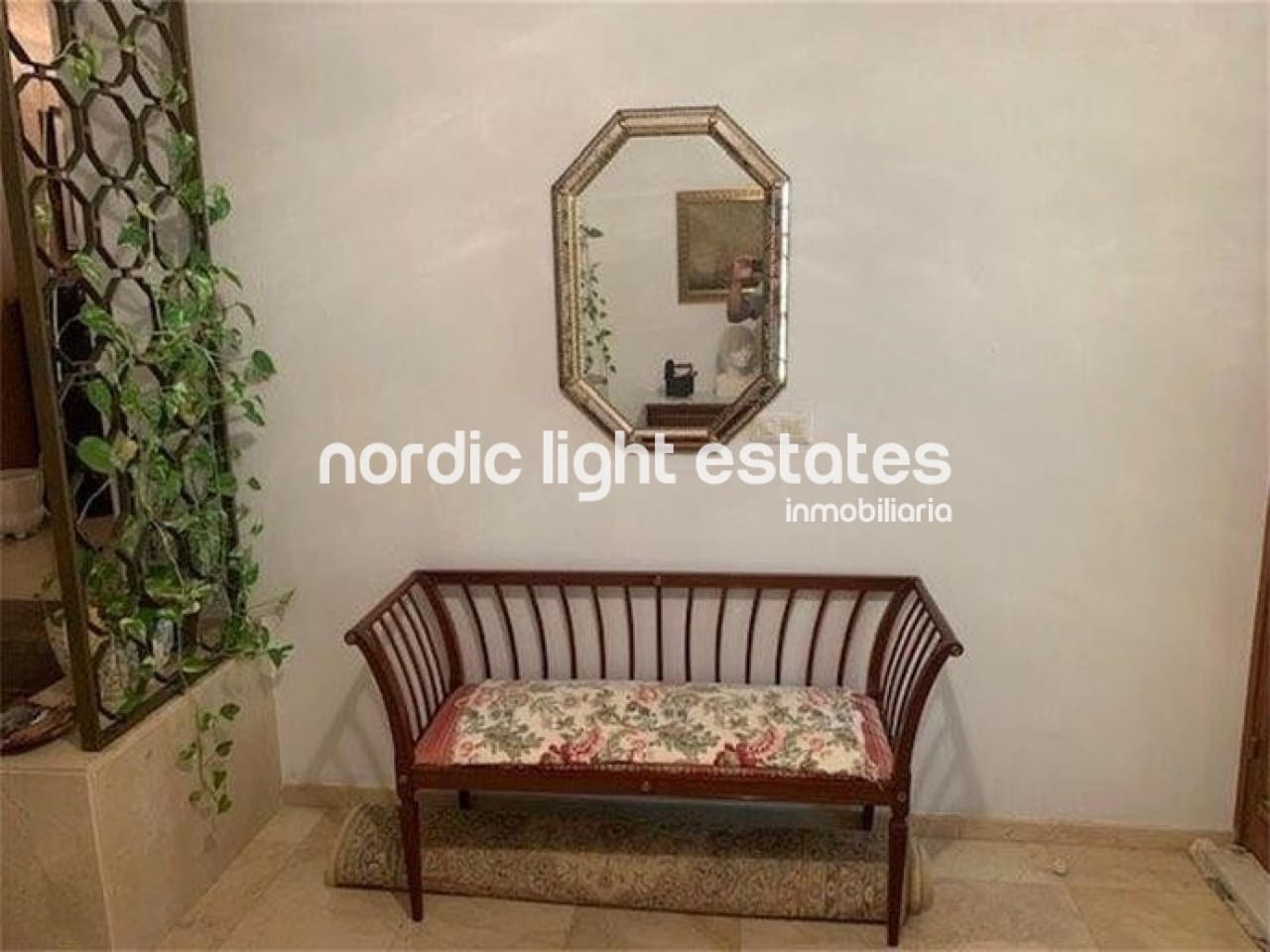 6 bedroom Villa for sale in Nerja with pool garage - € 690,000 (Ref: 5711912)