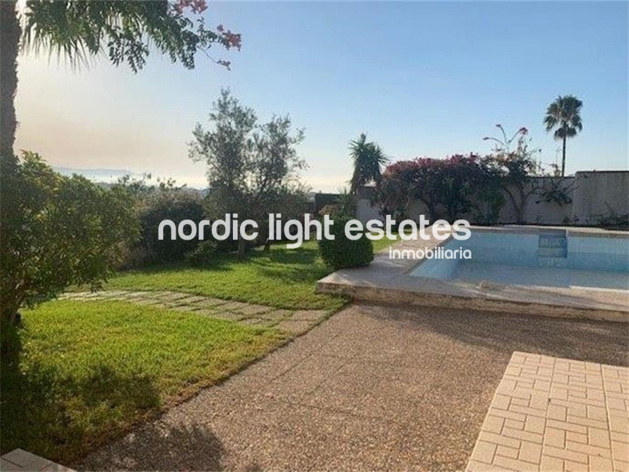 6 bedroom Villa for sale in Nerja with pool garage - € 690,000 (Ref: 5711912)