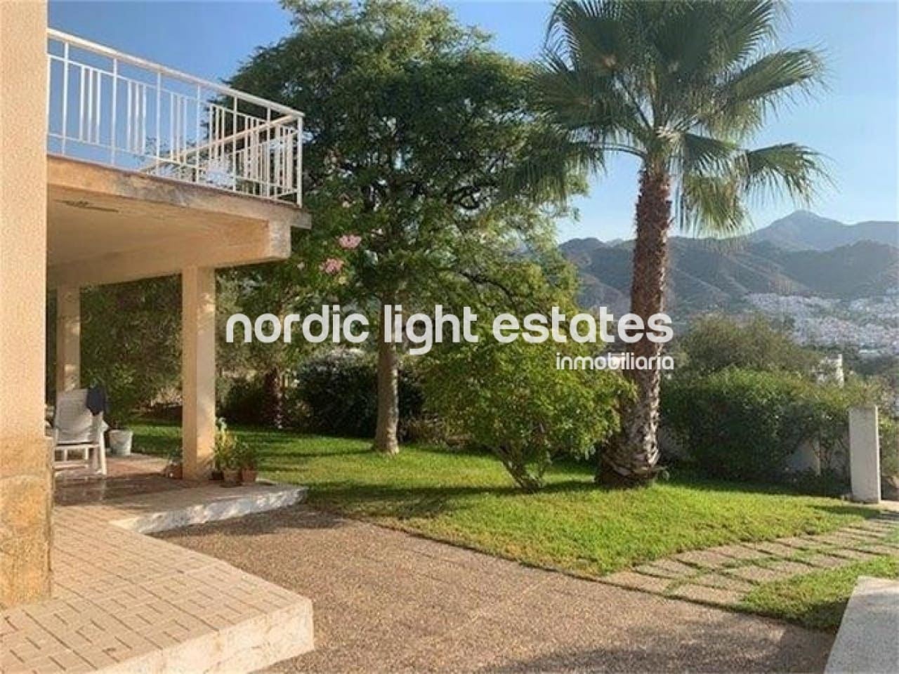 6 bedroom Villa for sale in Nerja with pool garage - € 690,000 (Ref: 5711912)