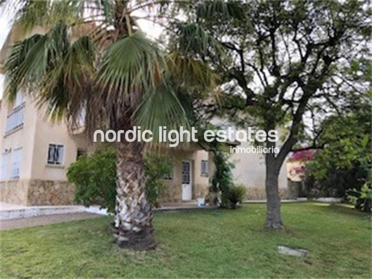 6 bedroom Villa for sale in Nerja with pool garage - € 690,000 (Ref: 5711912)