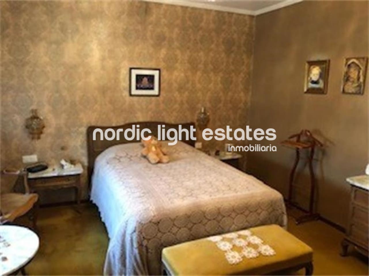 6 bedroom Villa for sale in Nerja with pool garage - € 690,000 (Ref: 5711912)