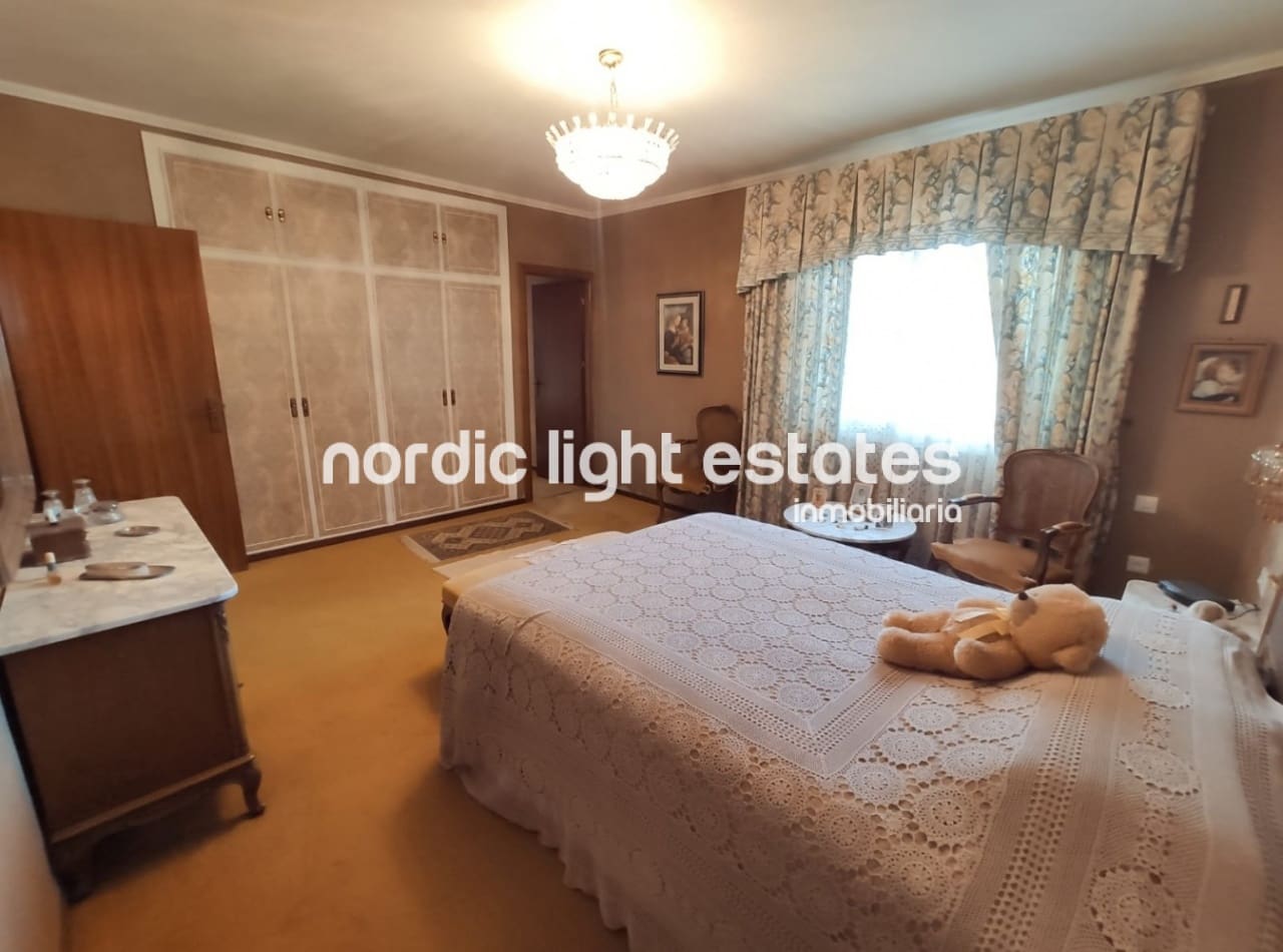 6 bedroom Villa for sale in Nerja with pool garage - € 690,000 (Ref: 5711912)